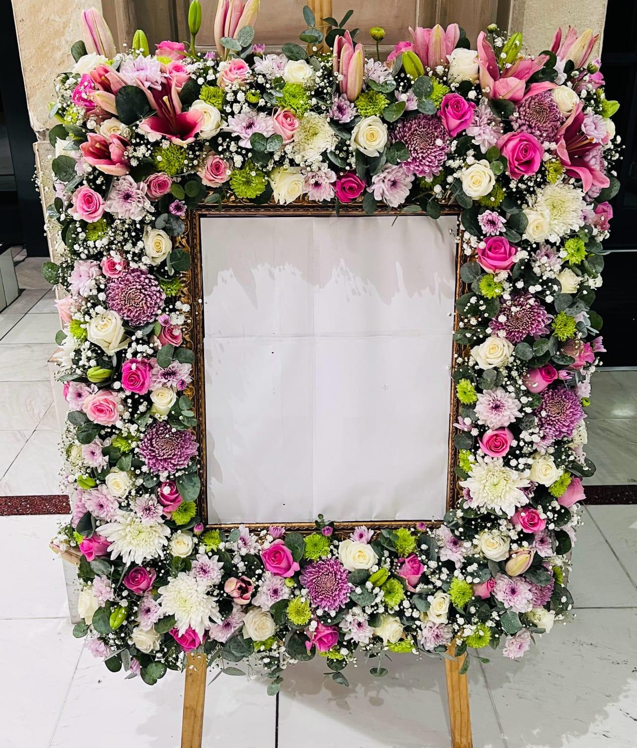 Sympathy Frame Garland Tribute