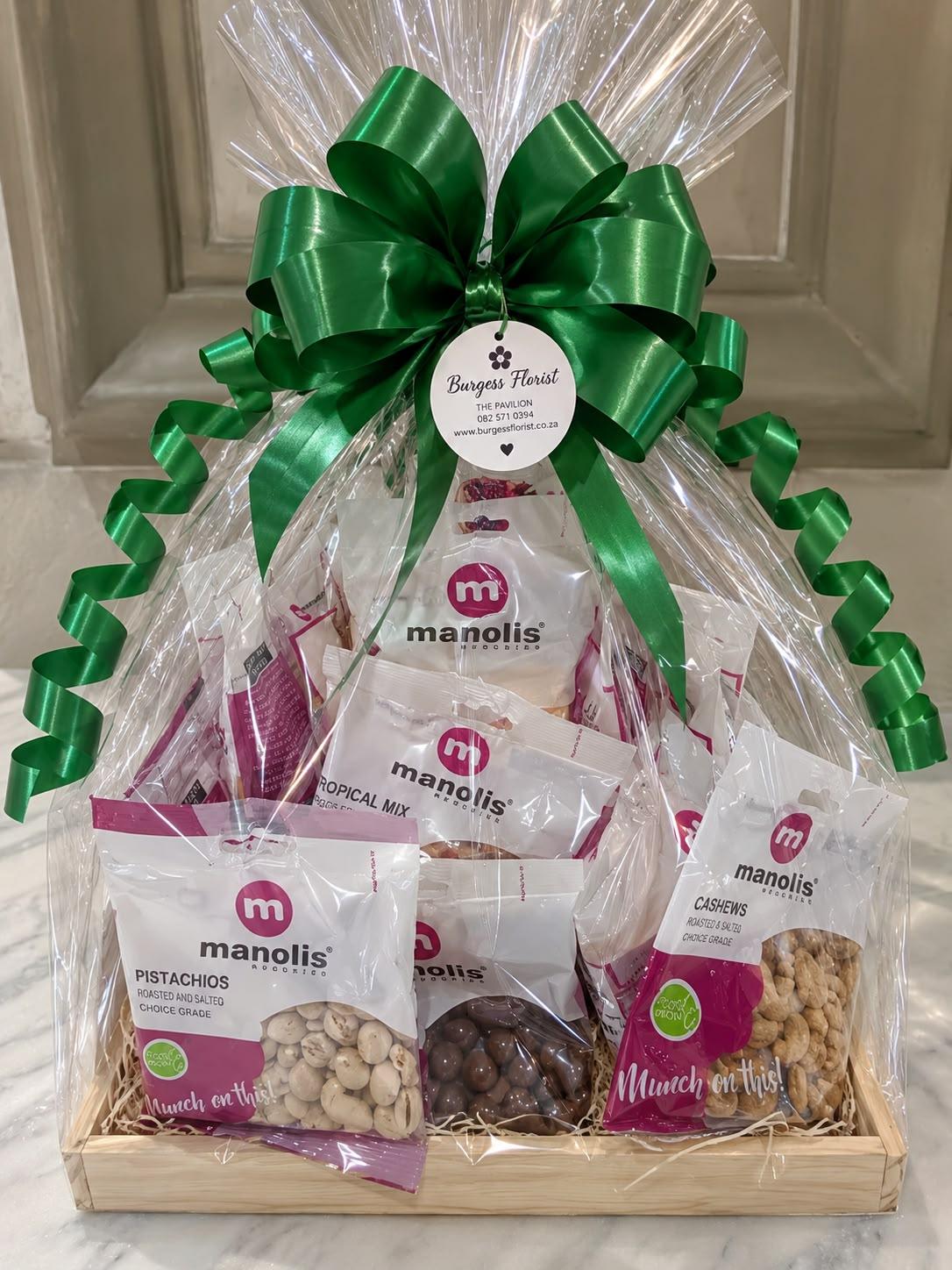 A Manolis Gourmet Snack Hamper